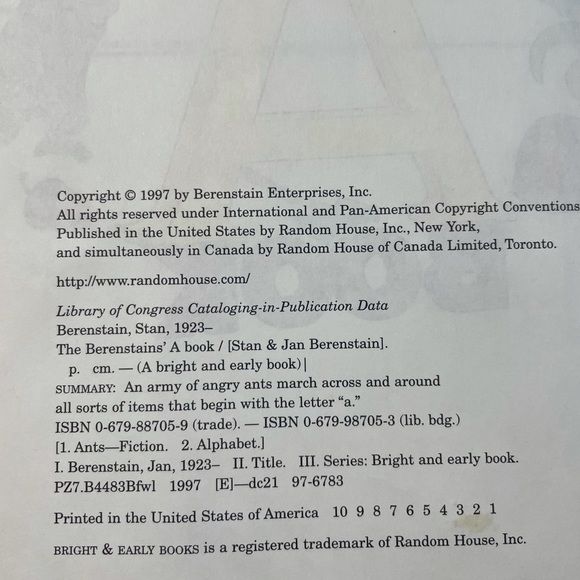 Dr. Seuss “ Berenstain’s A Book “ Hardcover - Picture 4 of 8